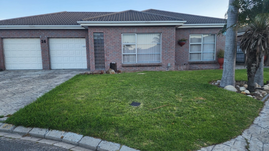 To Let 2 Bedroom Property for Rent in Rouxville Western Cape
